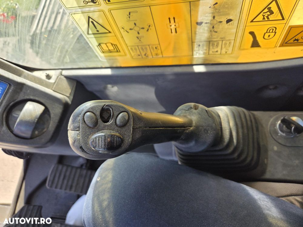 Komatsu PC290 NLC, 2016, 14.490h, 30 tone, cupa 1,5mc dinti noi, latime 3m, inst picon pe brate, aer conditionat, lant 80% ok, STARE BUNA-PROMOTIE 41.900 EUR+Tva - 26