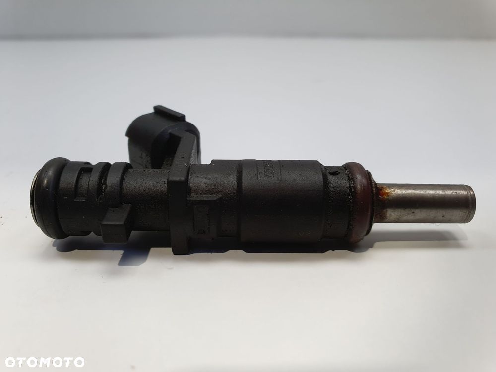 WTRYSKIWACZ Peugeot 308 1.6 VTI _ wtrysk V752817680 - 1