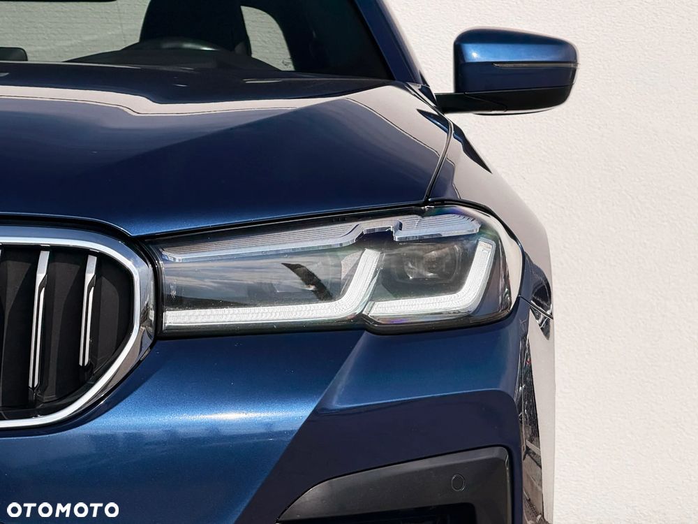 BMW Seria 5 530d xDrive M Sport Edition - 7