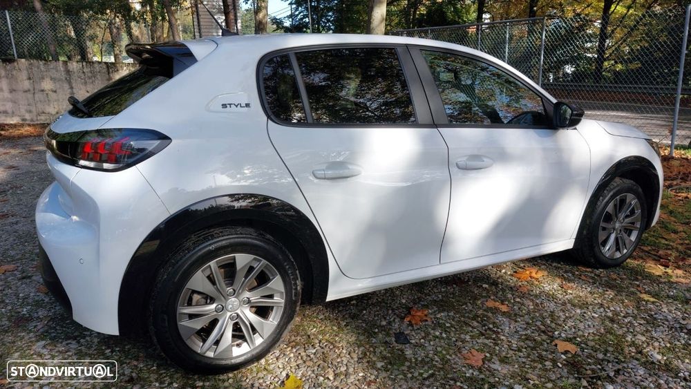 Peugeot e-208 50 kWh Style - 12