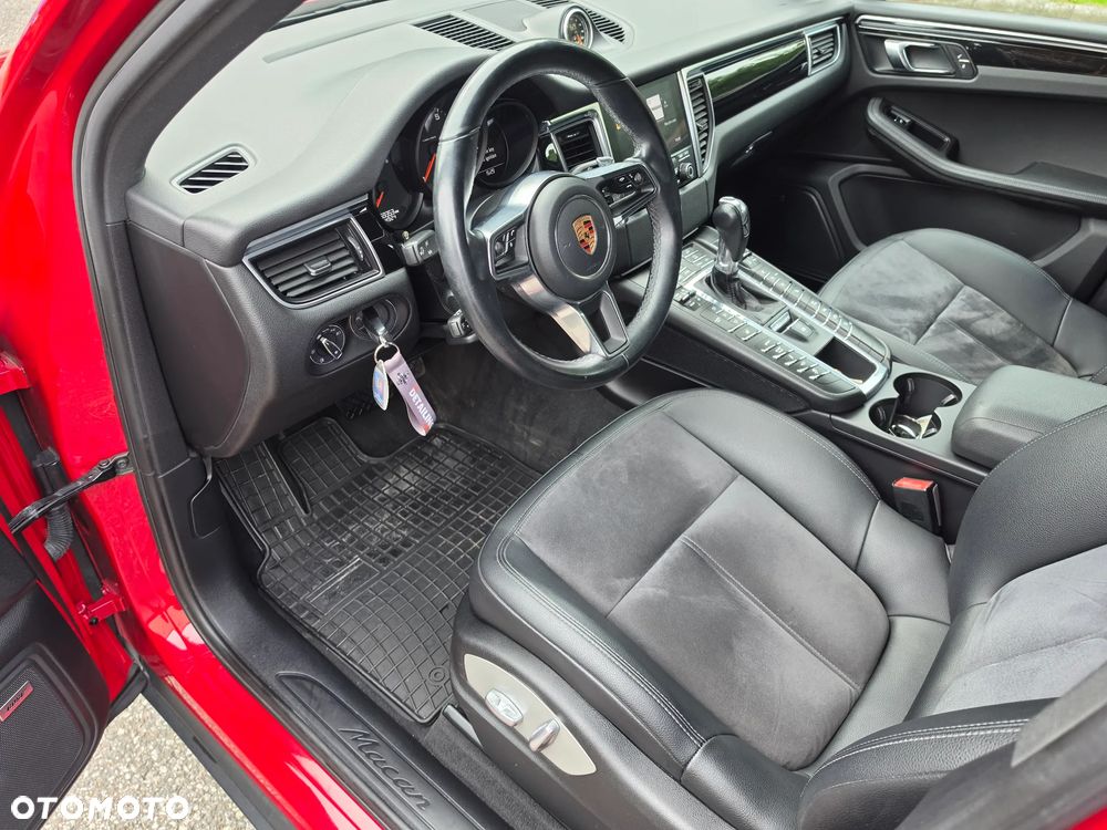 Porsche Macan - 21