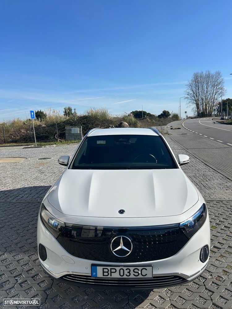 Mercedes-Benz EQA 300 4Matic - 4