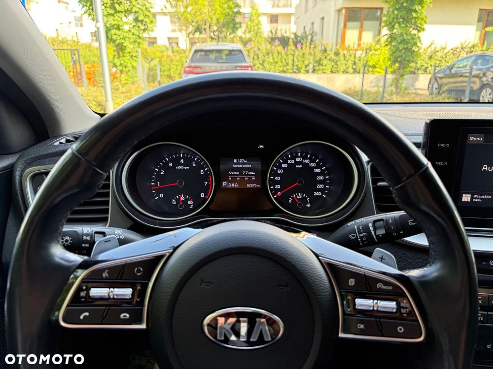 Kia XCeed 1.5 T-GDI M DCT - 14