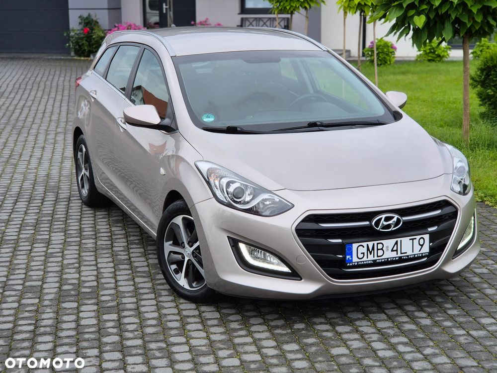 Hyundai i30 1.6 GDI Style - 1