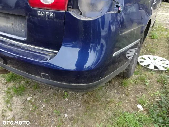 Tylny zderzak VW Passat B6 kombi LD5Q - 2