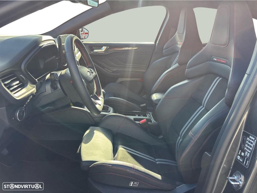 Ford Focus 1.0 EcoBoost MHEV ST-Line X - 10