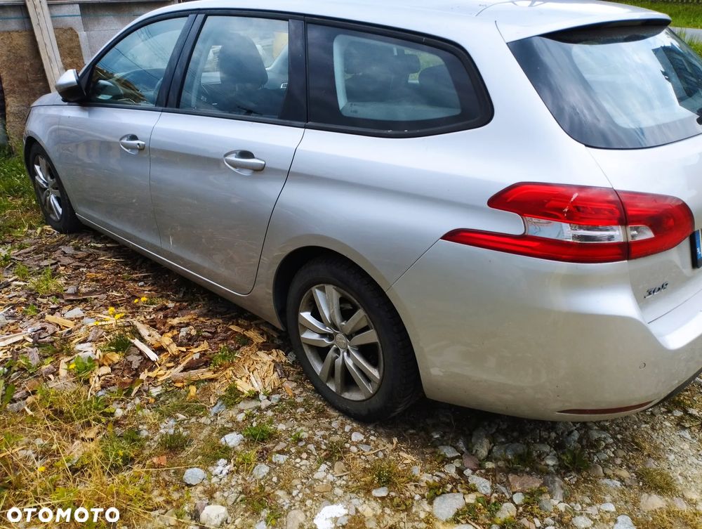 Peugeot 308 - 5