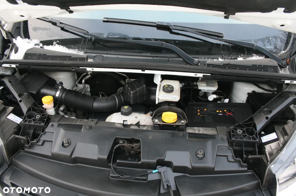 Renault TRAFIC - 23
