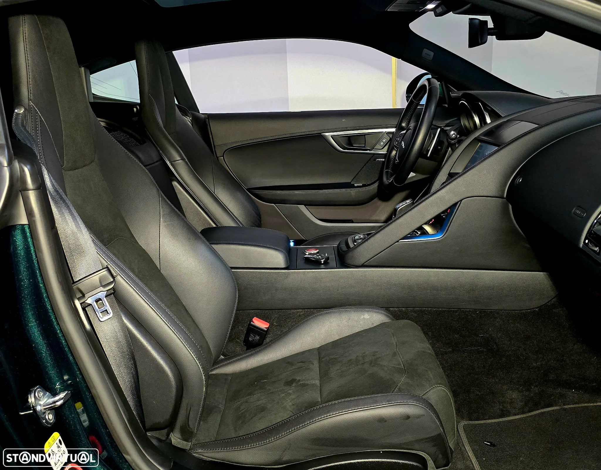 Jaguar F-Type 2.0 i4 First Edition - 10