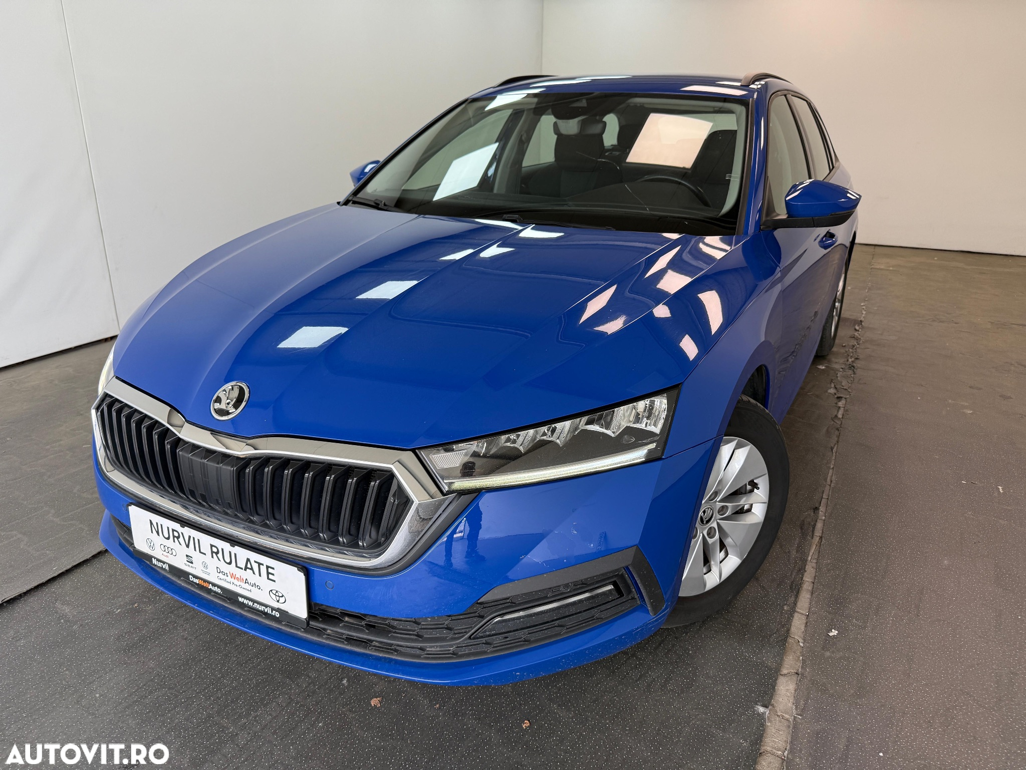 Skoda Octavia Combi Diesel 2.0 TDI DSG Ambition - 29