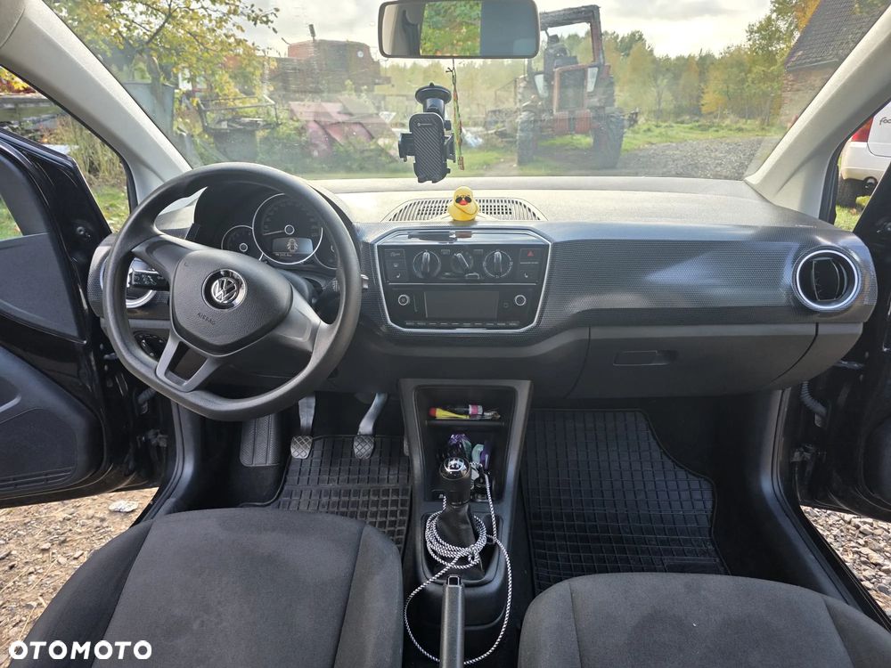 Volkswagen up! - 13