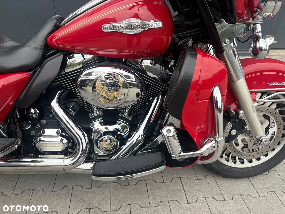 Harley-Davidson Touring Electra Glide - 19