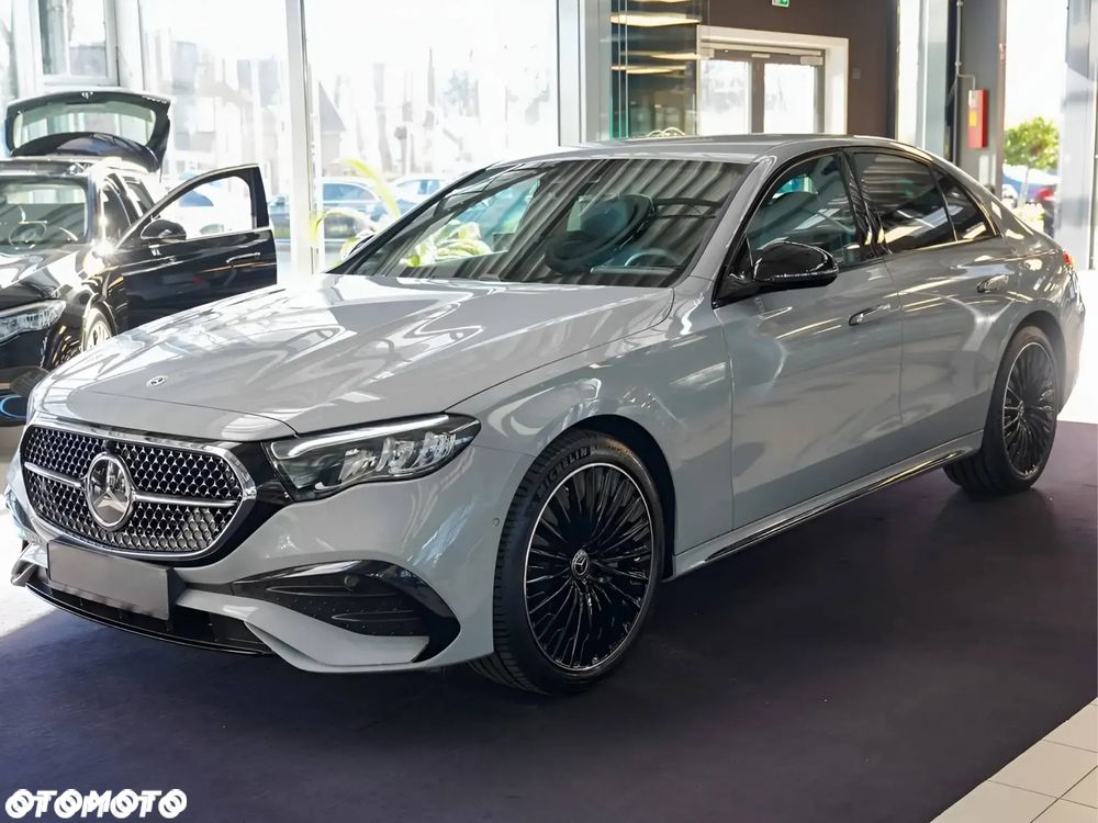 Mercedes-Benz Klasa E 200 4-Matic AMG - 2
