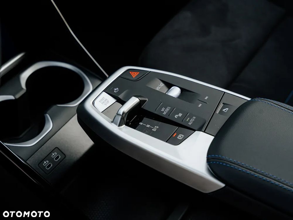 BMW X2 xDrive20d - 10