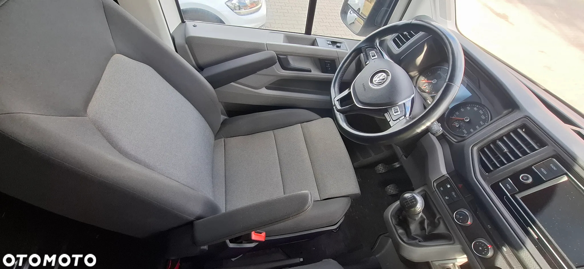 Volkswagen Crafter - 23
