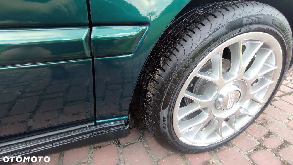 Volkswagen Golf 1.8 GL - 19