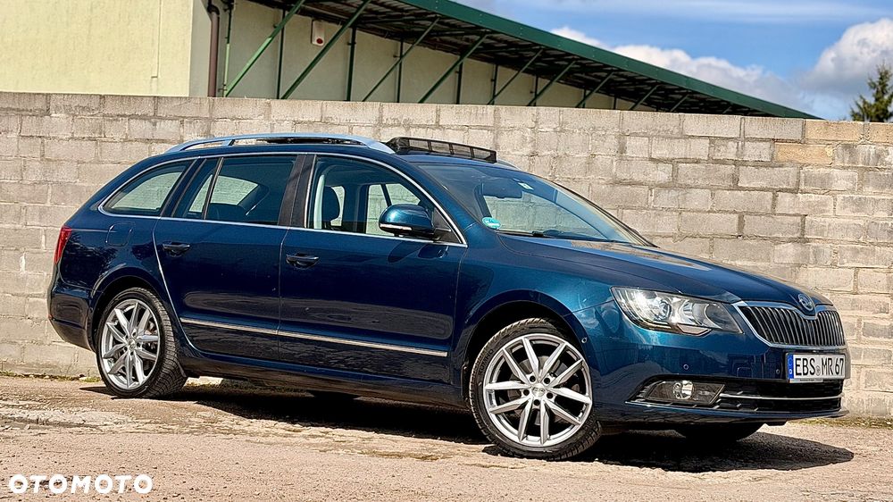 Skoda Superb 2.0 TDI DSG Exclusive - 21