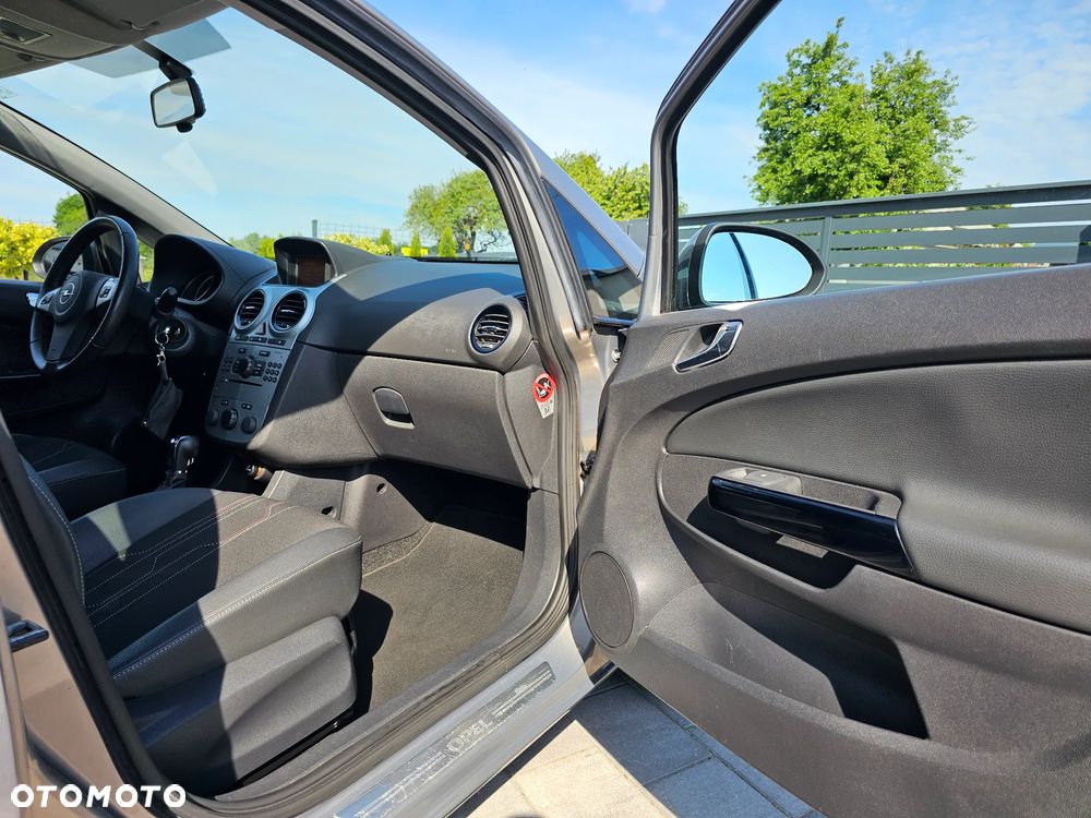 Opel Corsa 1.4 16V Automatik 150 Jahre - 37