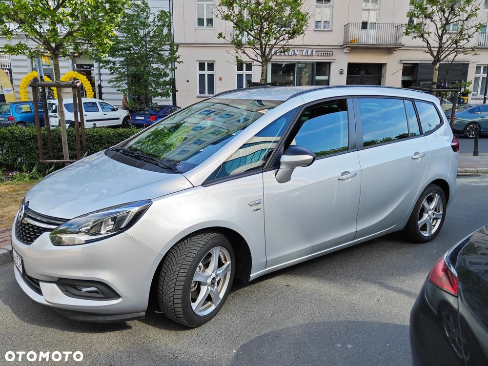 Opel Zafira 1.4 T Cosmo - 1