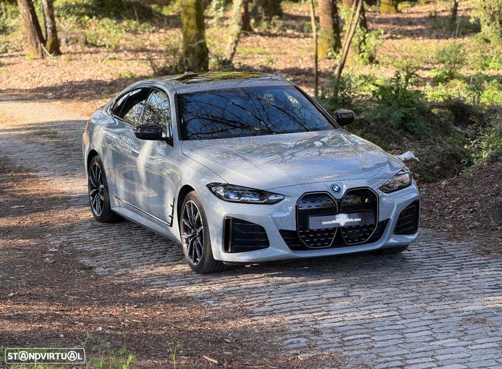 BMW i4 eDrive40 Pack Desportivo M Pro - 1