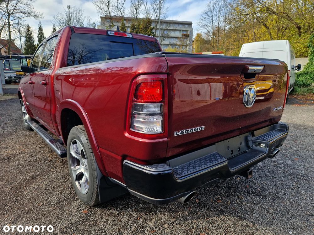 RAM 1500 5.7 Quad Cab Laramie