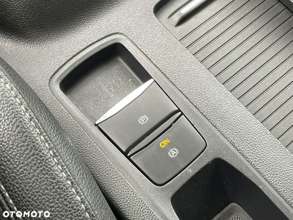 Ford Focus - 21