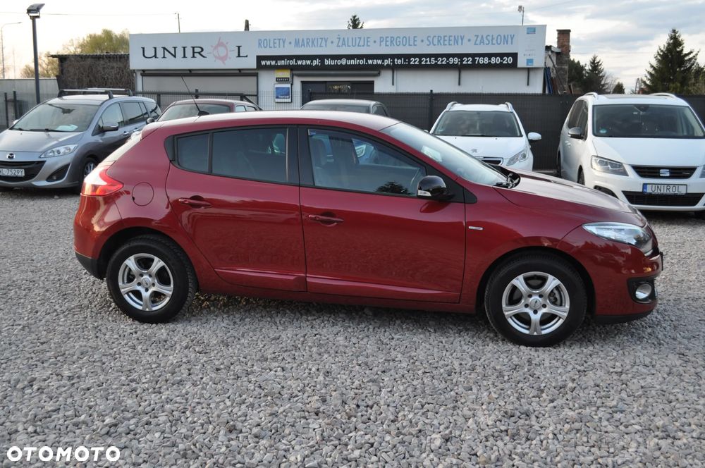 Renault Megane ENERGY TCe 115 Start & Stop Bose Edition - 3