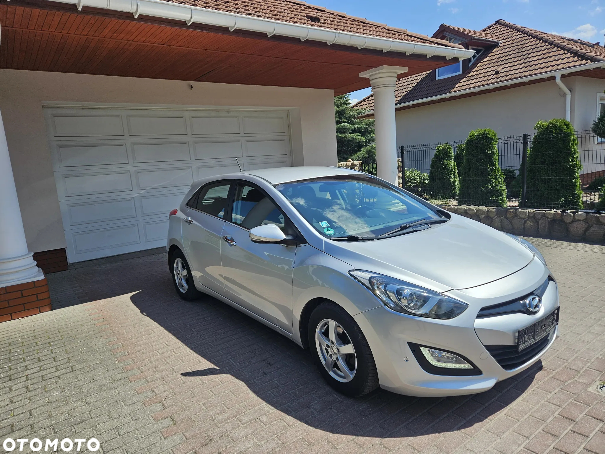 Hyundai i30 1.6 CRDI Automatik Style - 9