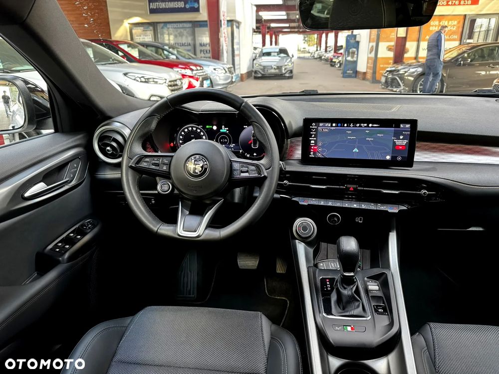 Alfa Romeo Tonale 1.5 T4 GSE mHEV TI DCT - 15