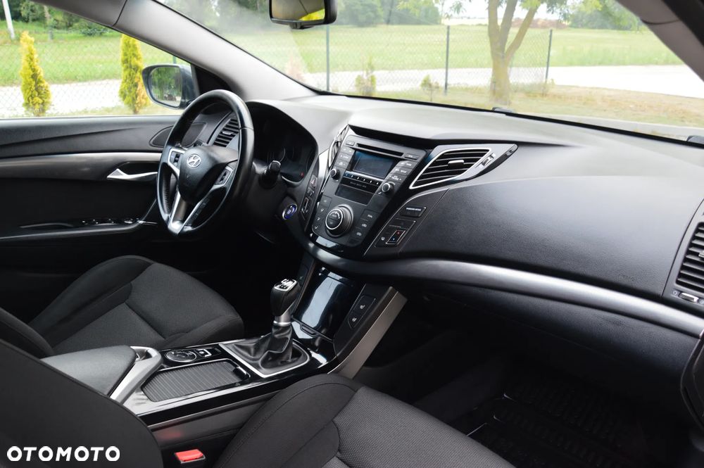 Hyundai i40 - 23