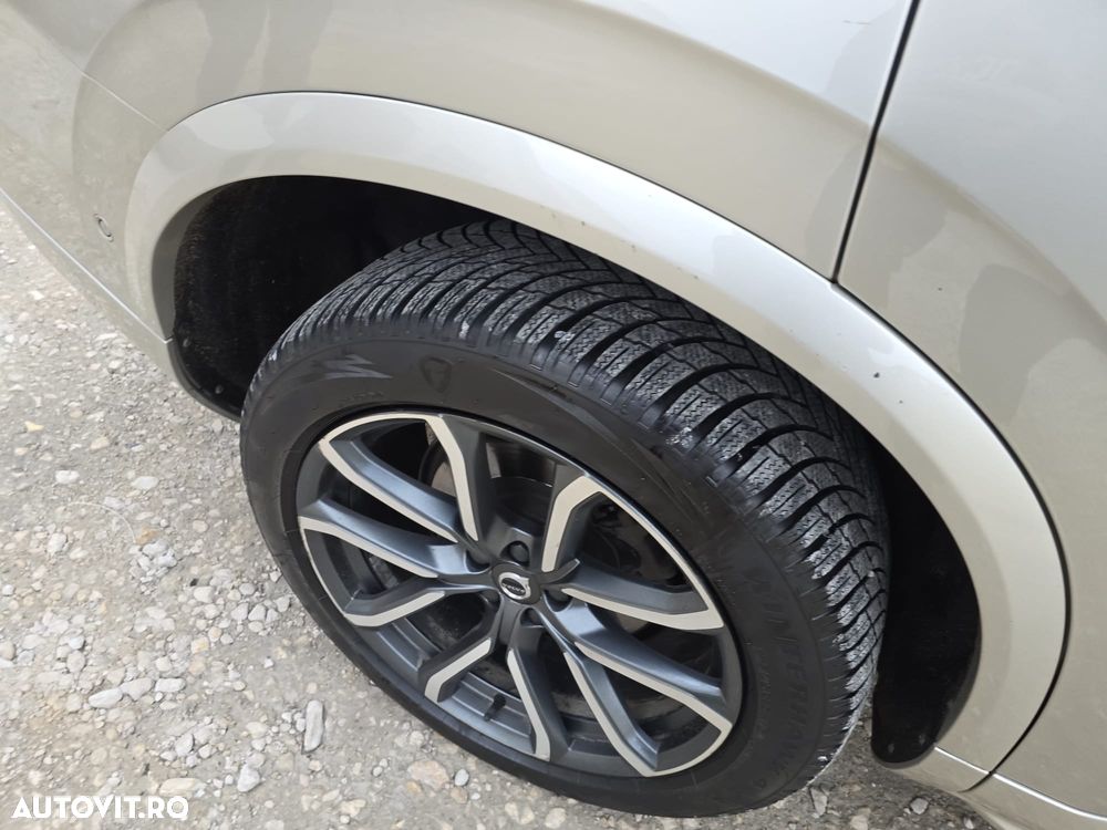 Volvo XC 90 D5 AWD Inscription - 8