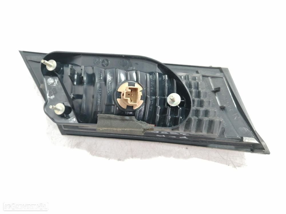 FAROLIM TRASEIRO CENTRAL HONDA CIVIC VIII HATCHBACK 2006 - 4