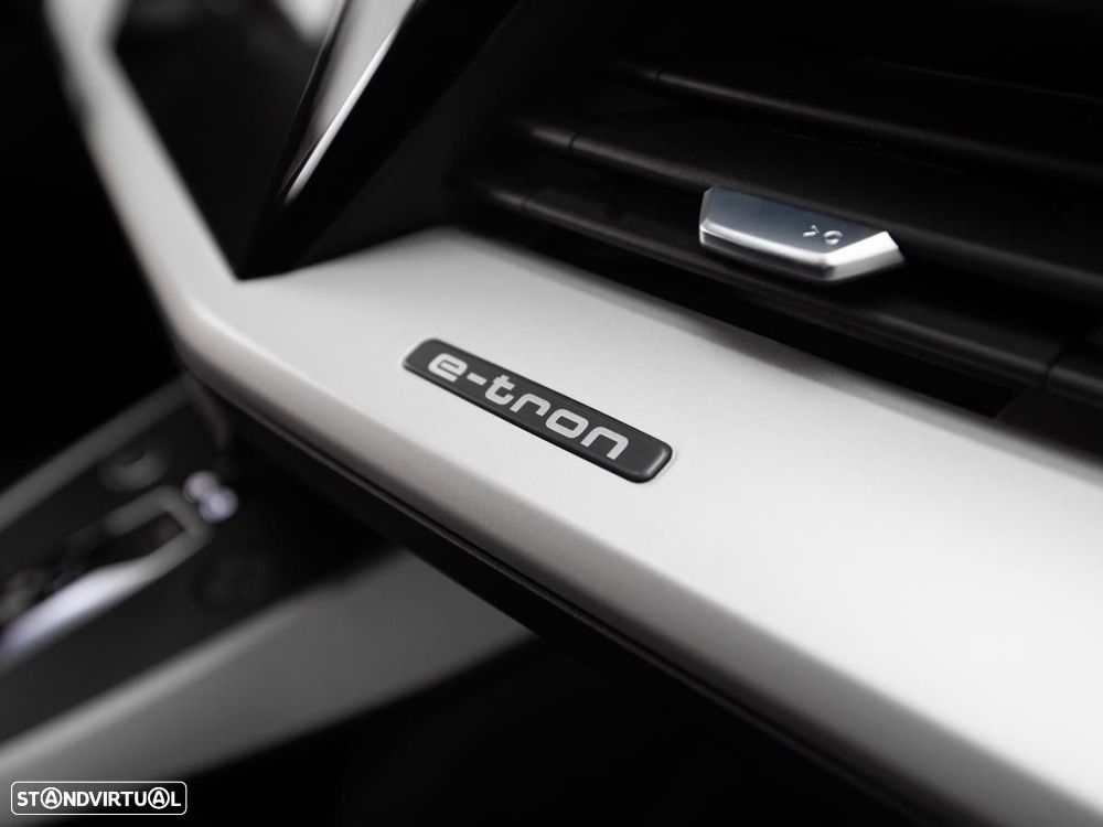 Audi Q4 e-tron 40 - 16