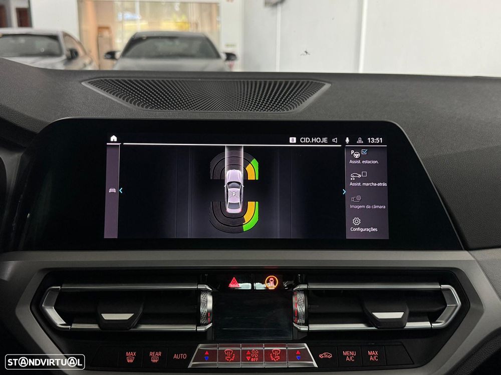 BMW 330 e Pack M Auto - 40
