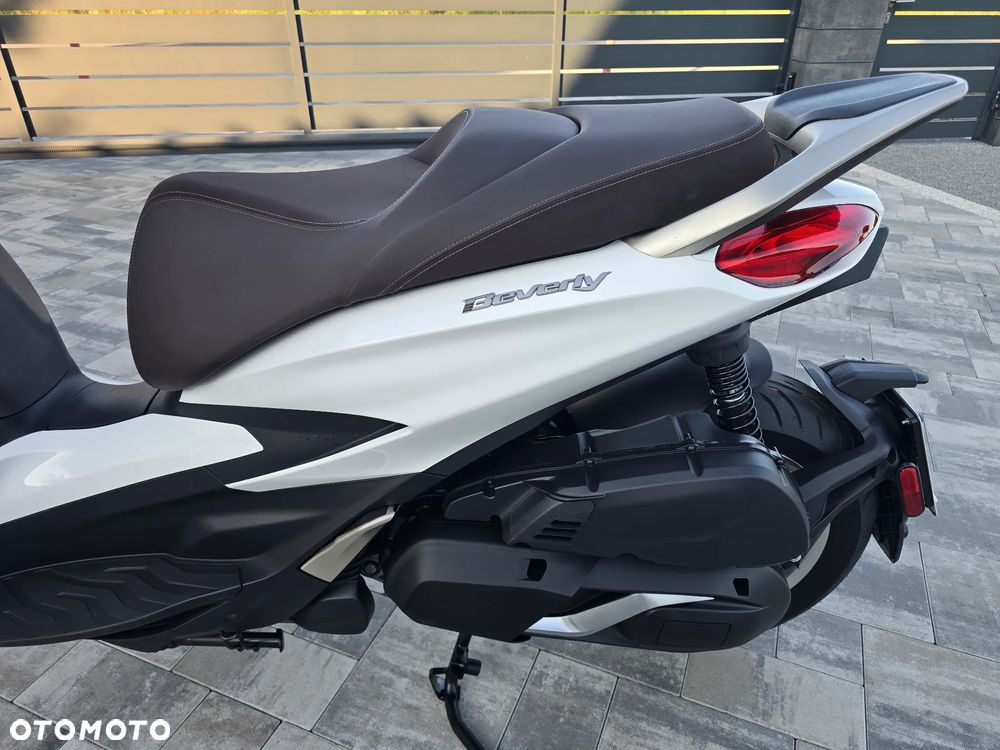 Piaggio Beverly - 10