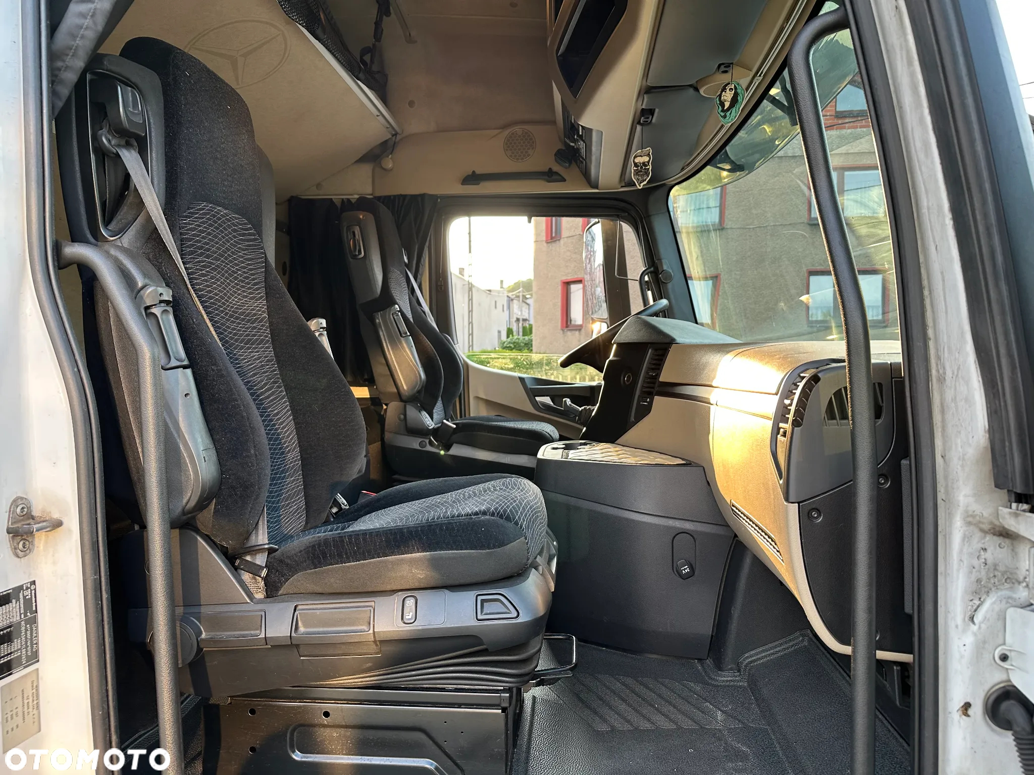 Mercedes-Benz Actros MP4 1845 - 13
