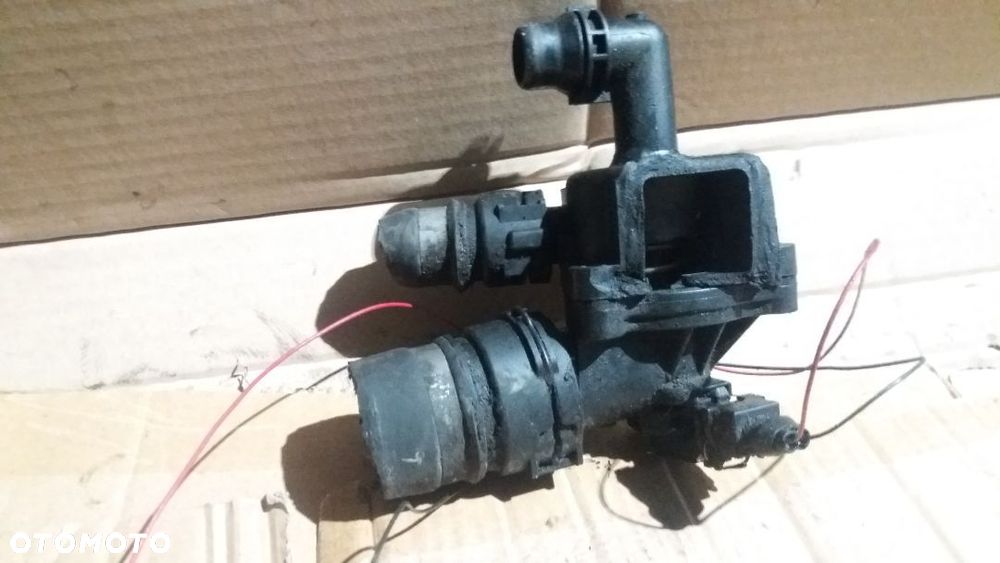 TERMOSTAT BMW E46 7510959 - 1