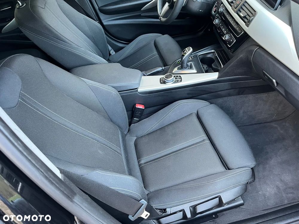 BMW Seria 3 320d Advantage sport - 6