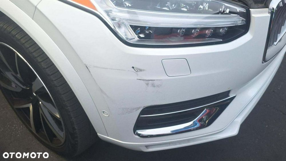 Volvo XC 90 - 17