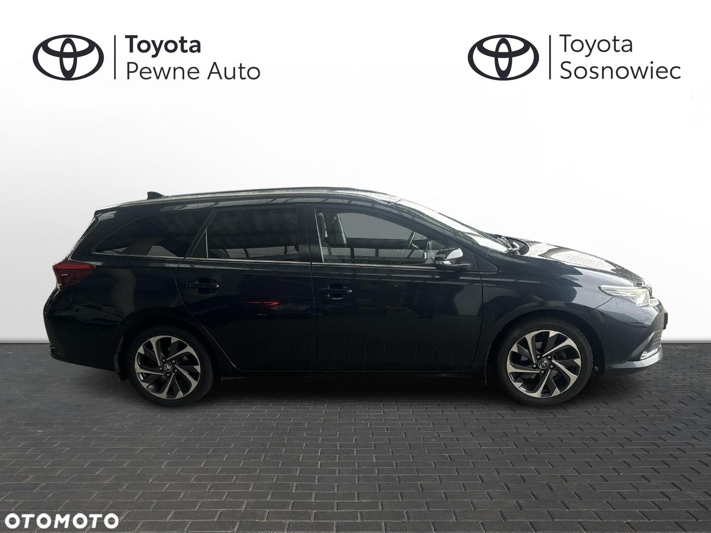 Toyota Auris - 8