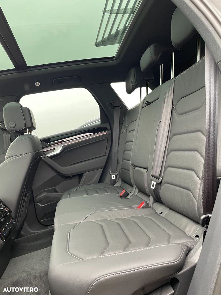 Volkswagen Touareg 3.0 V6 TDI 4Motion DPF Automatik R-Line - 16