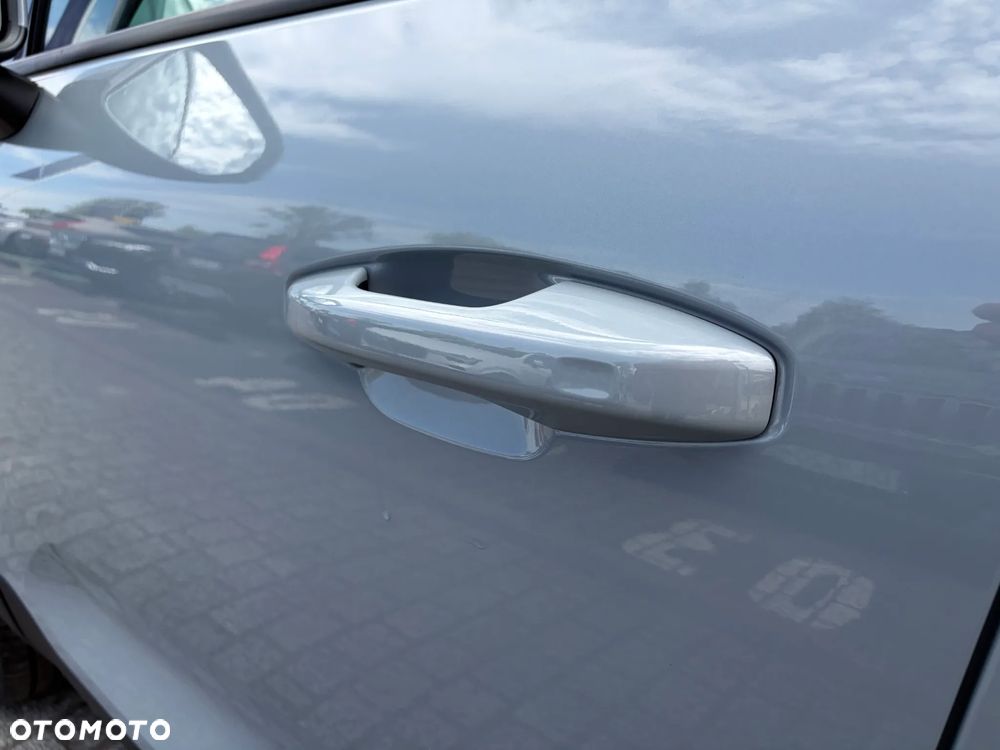 Volvo XC 40 B3 Core - 9