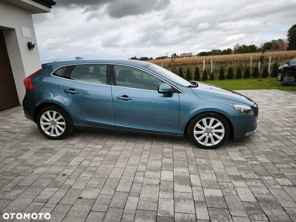 Volvo V40 D2 Momentum - 10