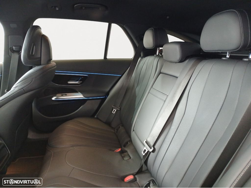Mercedes-Benz E 220 d - 14