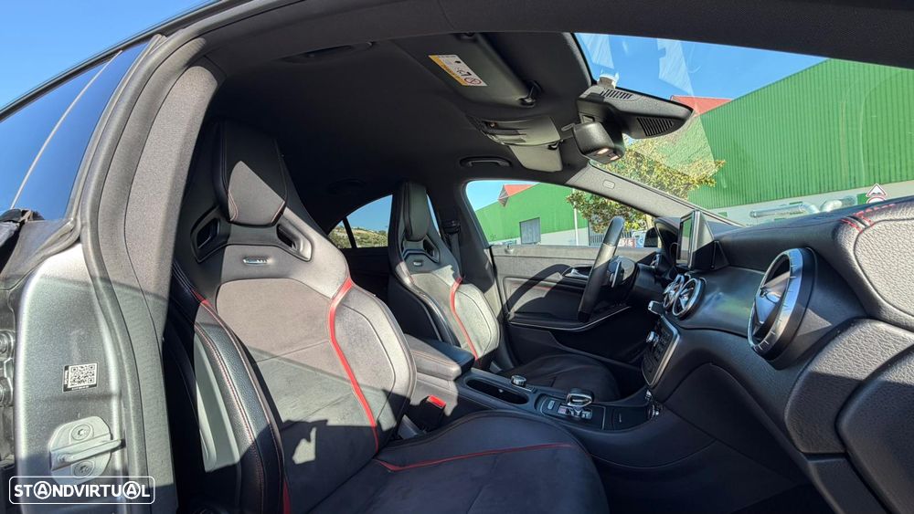 Mercedes-Benz CLA 45 AMG 4-Matic - 8