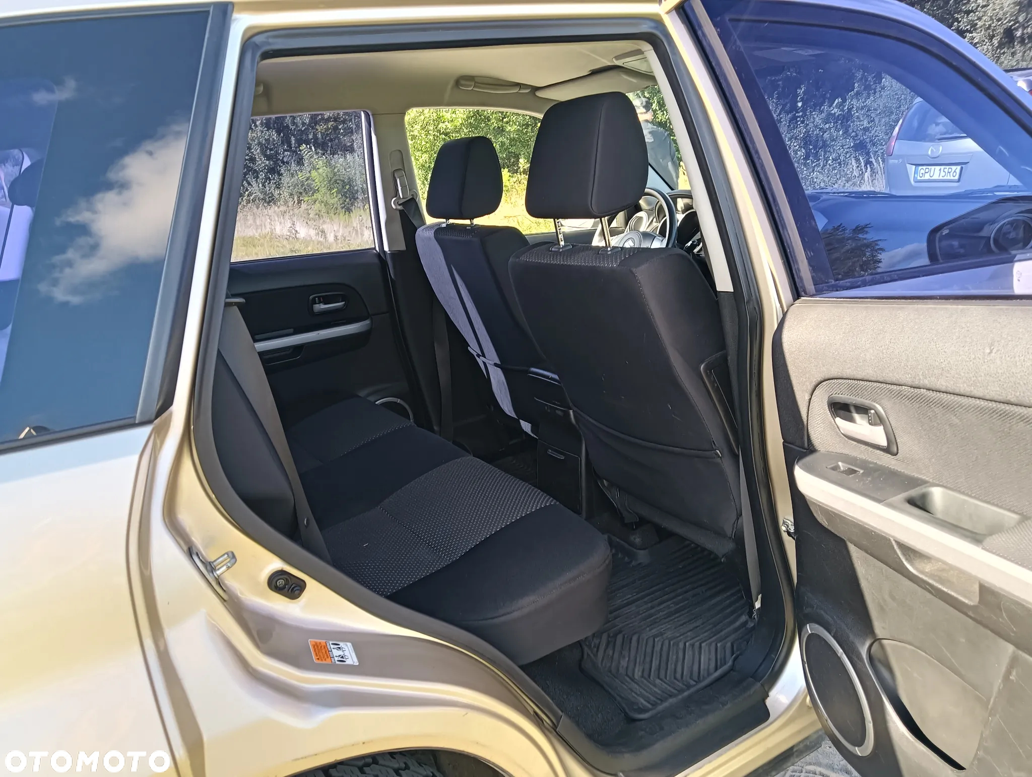 Suzuki Grand Vitara 2.0 - 13