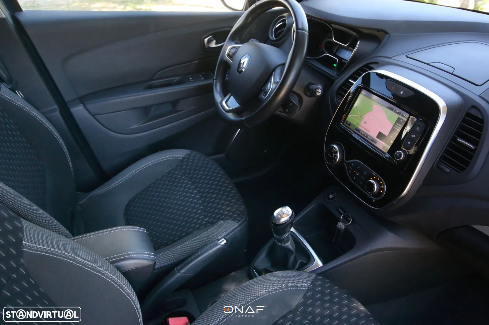 Renault Captur ENERGY TCe 120 Intens - 10