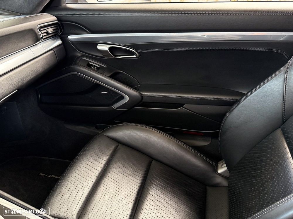 Porsche 911 (991) Carrera PDK - 22