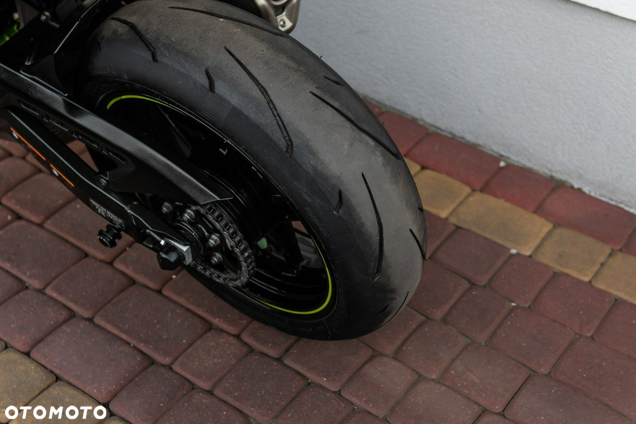 Kawasaki Z - 8