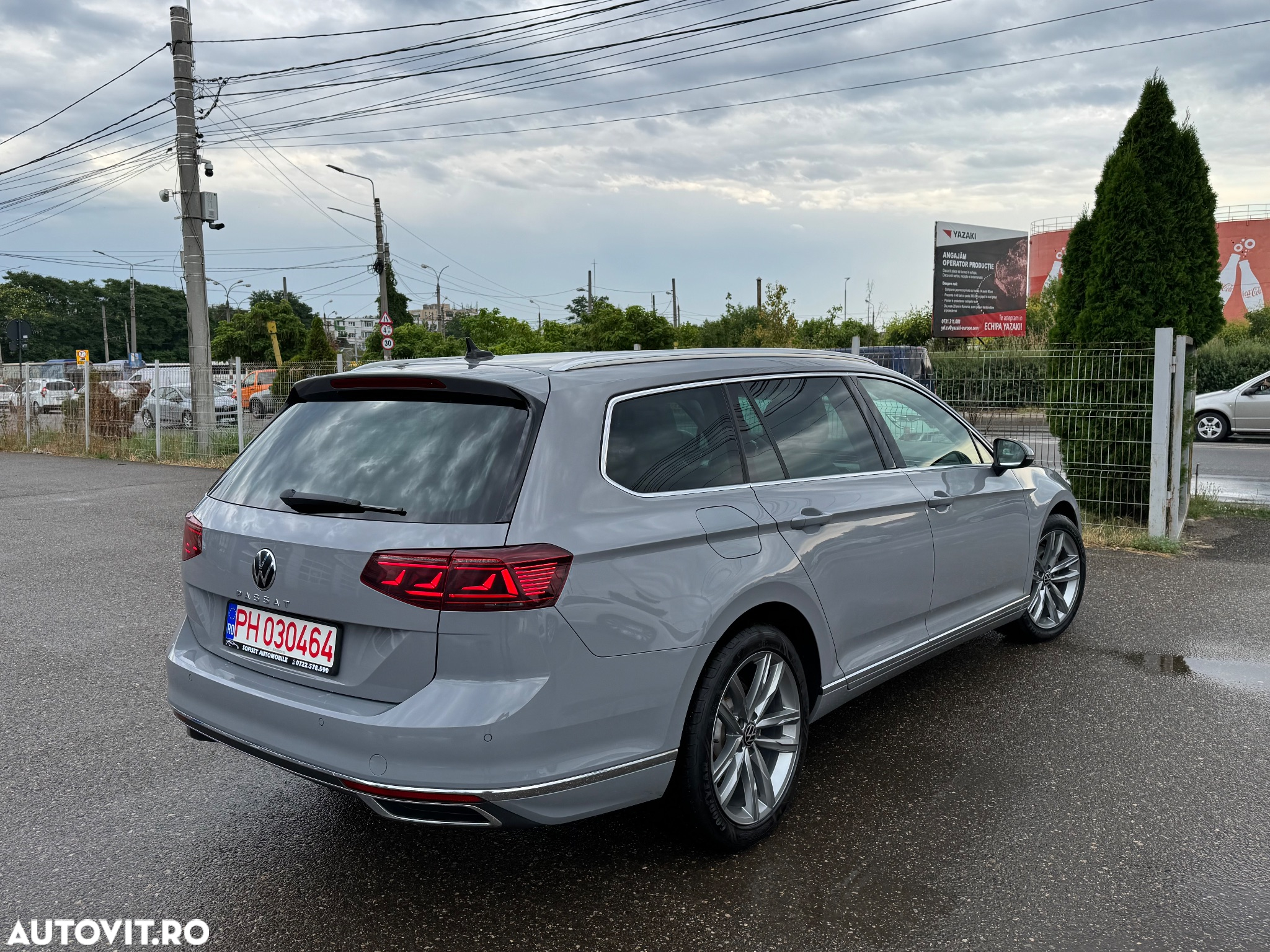 Volkswagen Passat Variant 2.0 TDI SCR DSG Elegance - 17